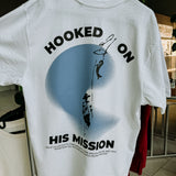 HOOKED ON | t-shirt
